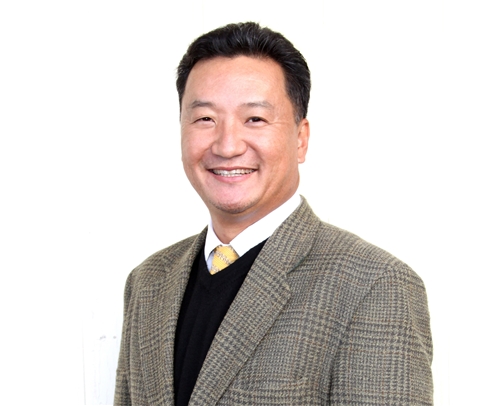 Broker Profile Photo