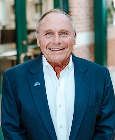 Broker Profile Photo