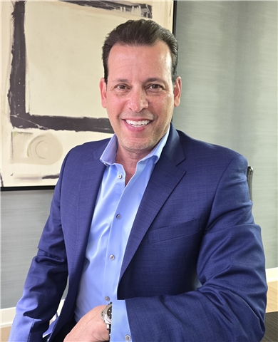 Broker Profile Photo