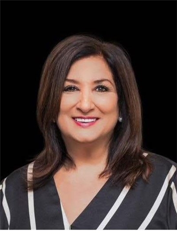 Broker Profile Photo