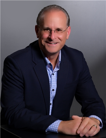 Broker Profile Photo