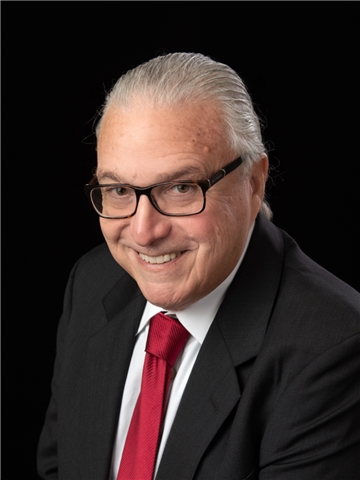 Broker Profile Photo