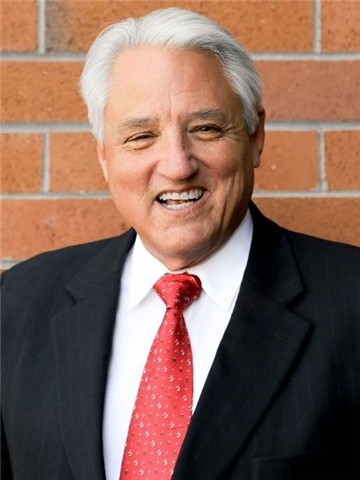 Broker Profile Photo