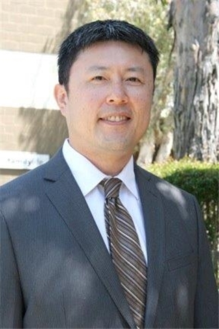 Broker Profile Photo