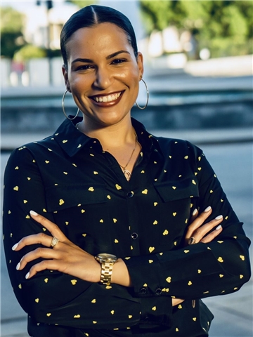Broker Profile Photo