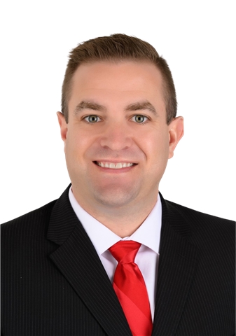 Broker Profile Photo