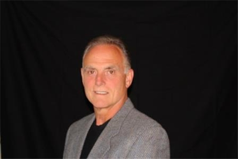 Broker Profile Photo