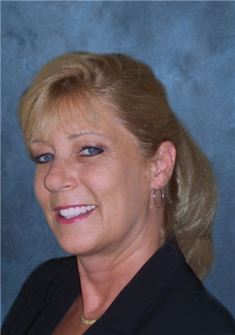 Broker Profile Photo