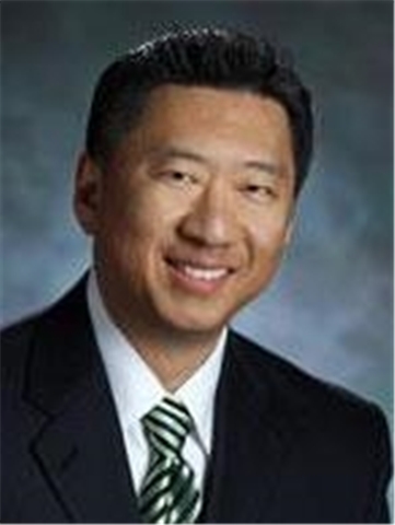 Broker Profile Photo