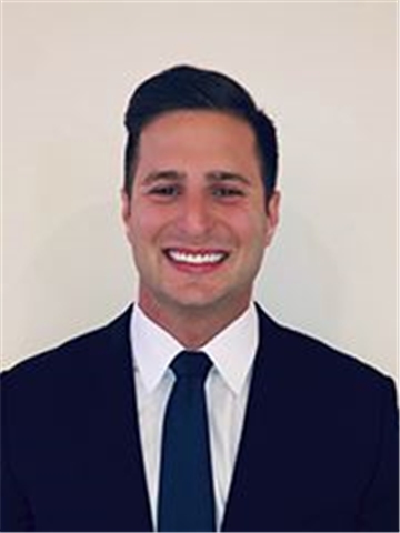 Broker Profile Photo
