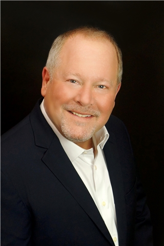 Broker Profile Photo