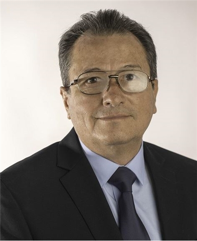 Broker Profile Photo