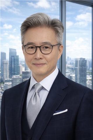 Broker Profile Photo