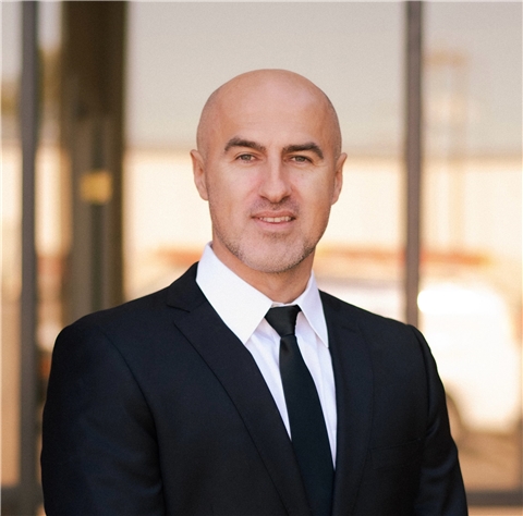Broker Profile Photo
