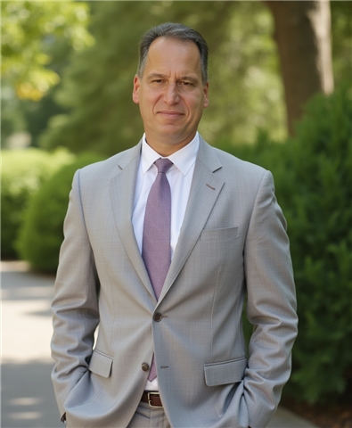 Broker Profile Photo