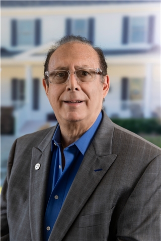 Broker Profile Photo