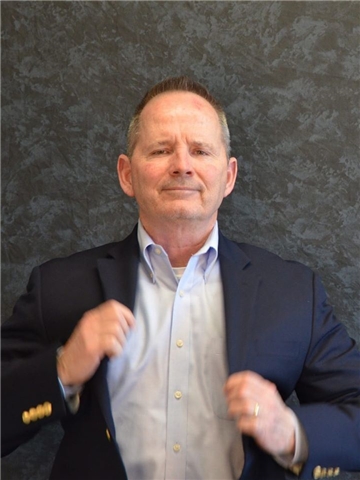 Broker Profile Photo