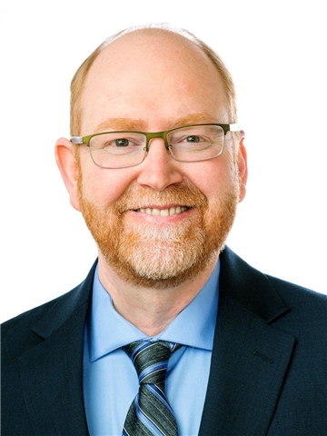 Broker Profile Photo