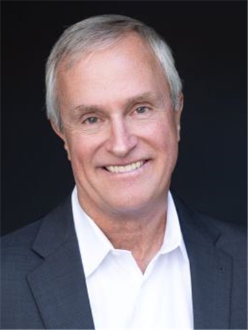 Broker Profile Photo