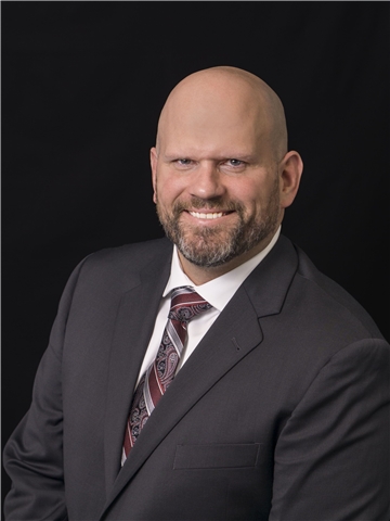 Broker Profile Photo