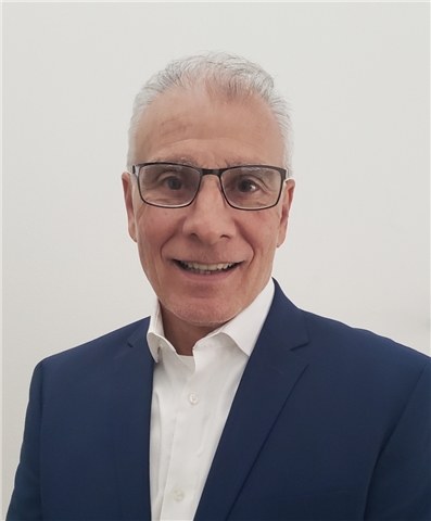 Broker Profile Photo