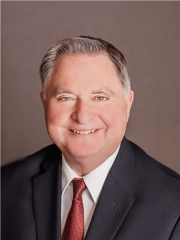 Broker Profile Photo