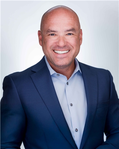 Broker Profile Photo