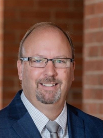 Broker Profile Photo