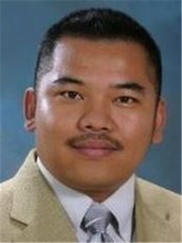 Broker Profile Photo