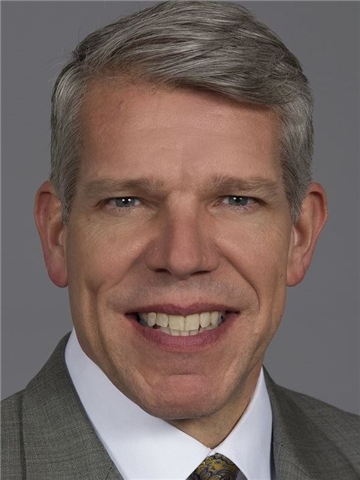 Broker Profile Photo