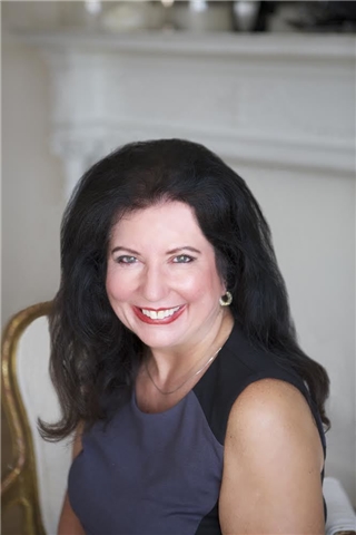 Broker Profile Photo