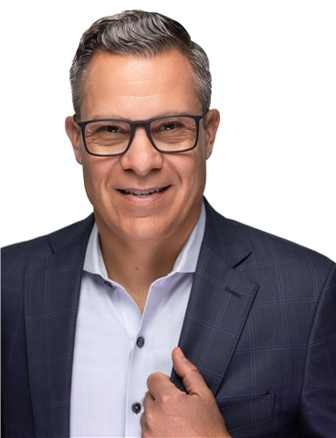 Broker Profile Photo