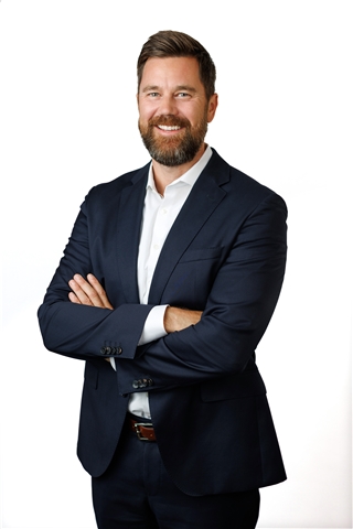 Broker Profile Photo