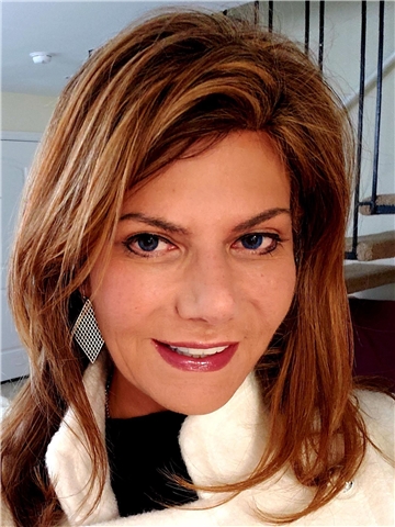 Broker Profile Photo