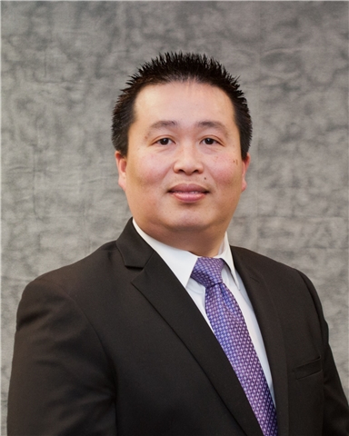 Broker Profile Photo