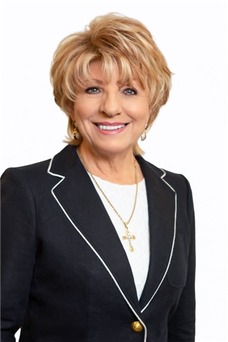 Broker Profile Photo