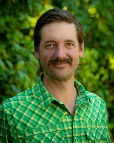 Broker Profile Photo