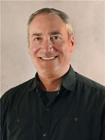 Broker Profile Photo