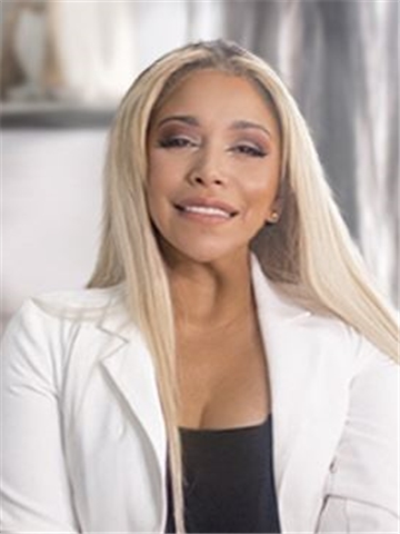 Broker Profile Photo