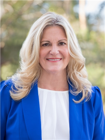 Broker Profile Photo