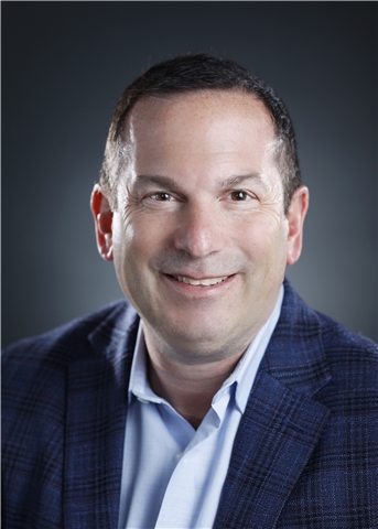 Broker Photo