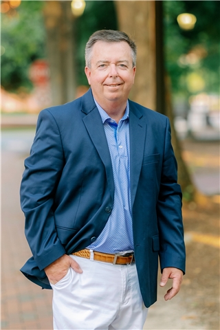Broker Profile Photo