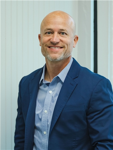 Broker Profile Photo