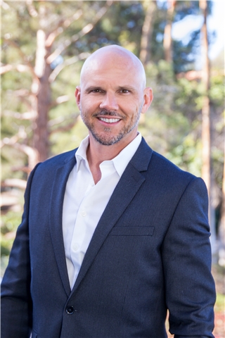 Broker Profile Photo