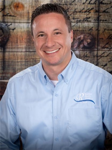 Broker Profile Photo