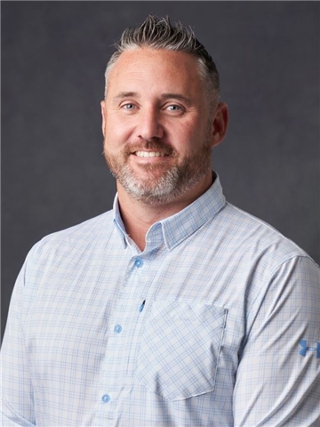 Broker Profile Photo