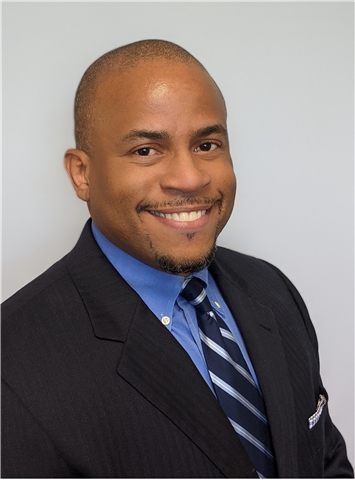 Broker Profile Photo