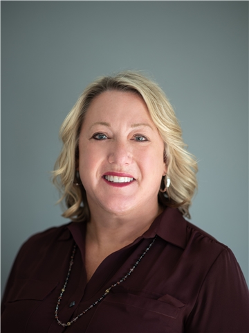 Broker Profile Photo