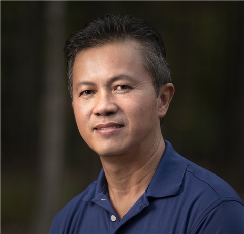 Broker Profile Photo