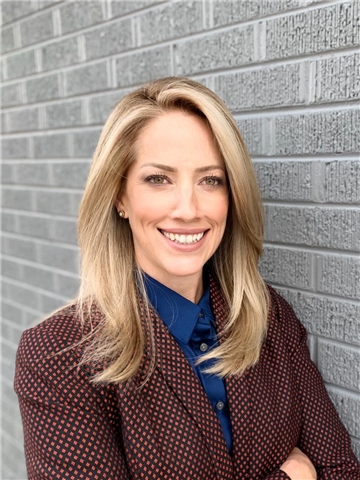 Broker Profile Photo